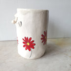 Flower man pen pot