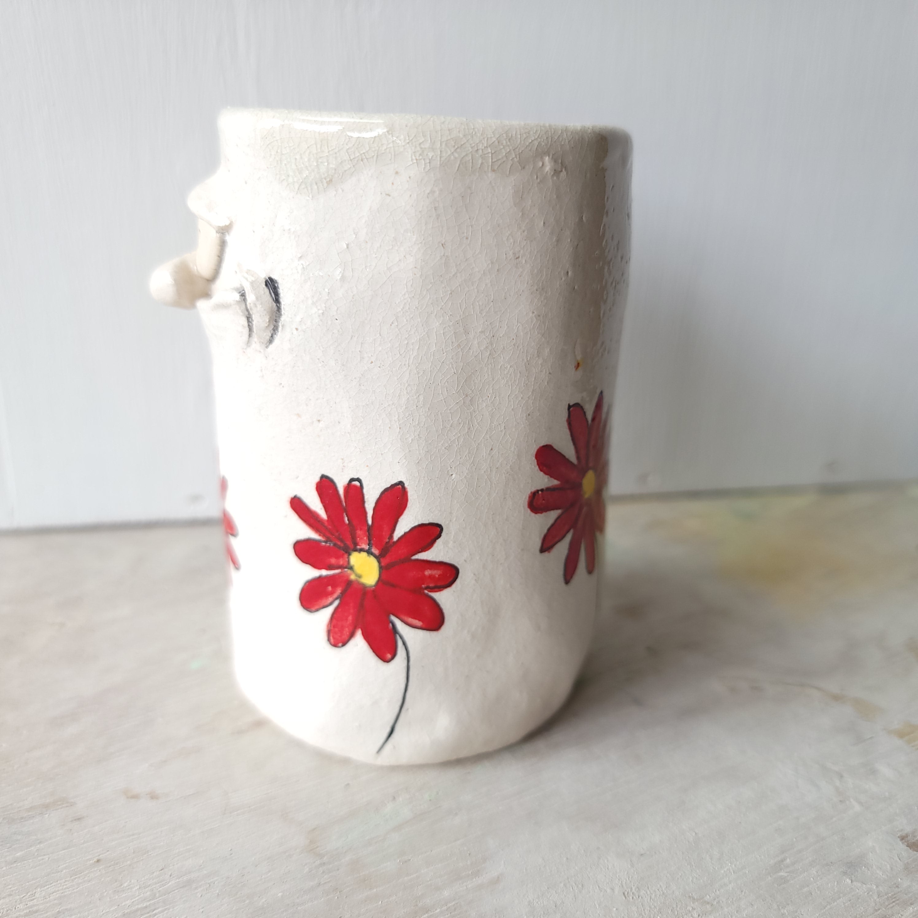 Flower man pen pot