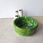 Three ghost dish