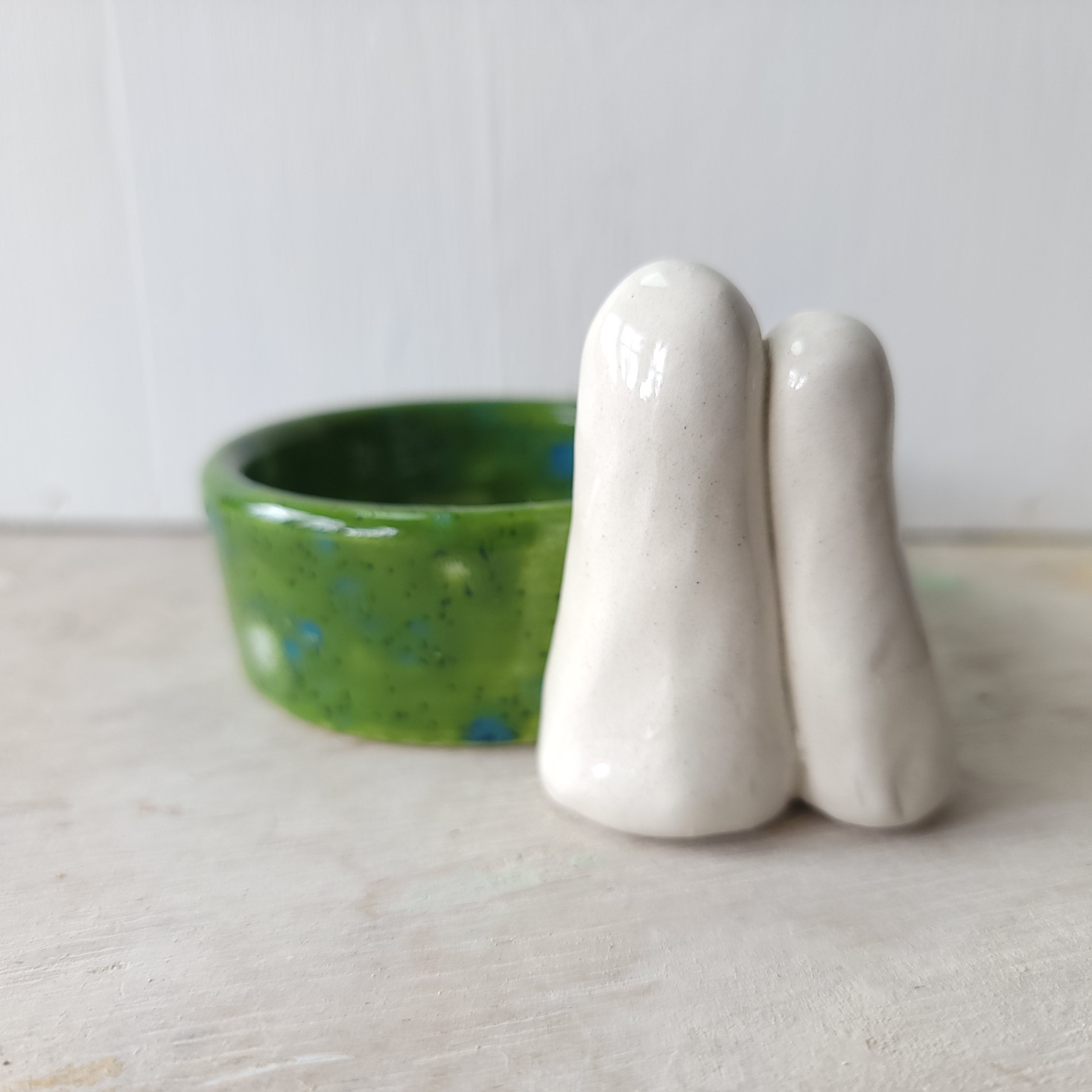 Three ghost dish