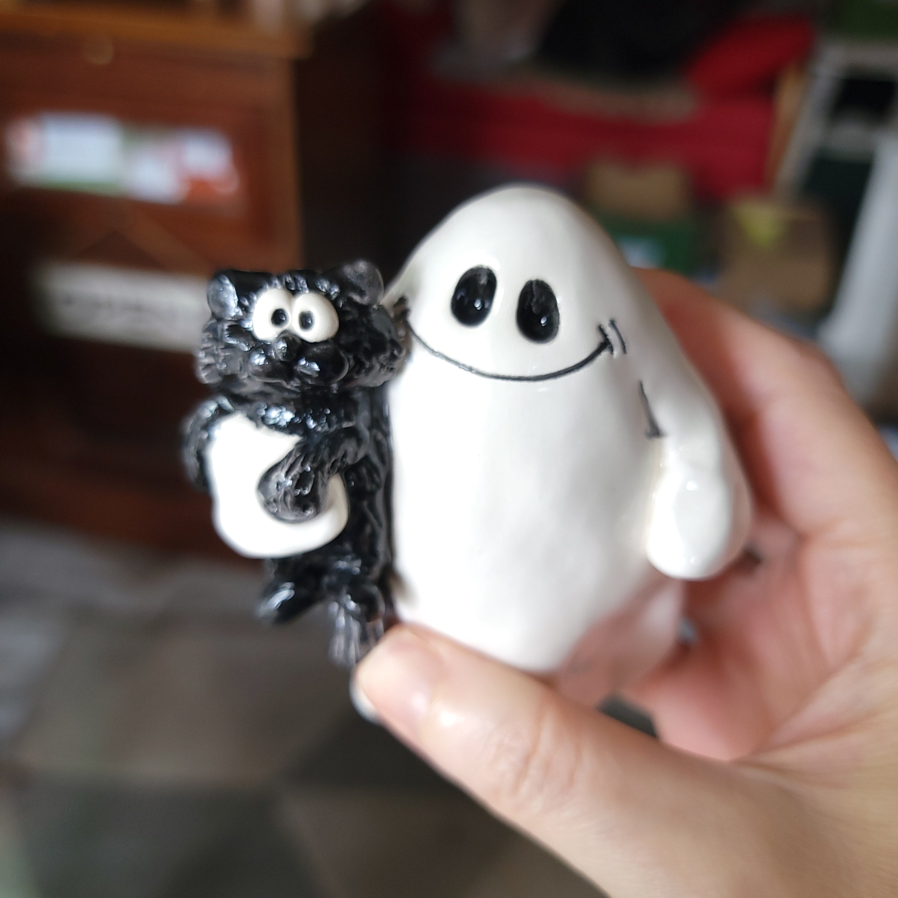 Ghost and black cat 2