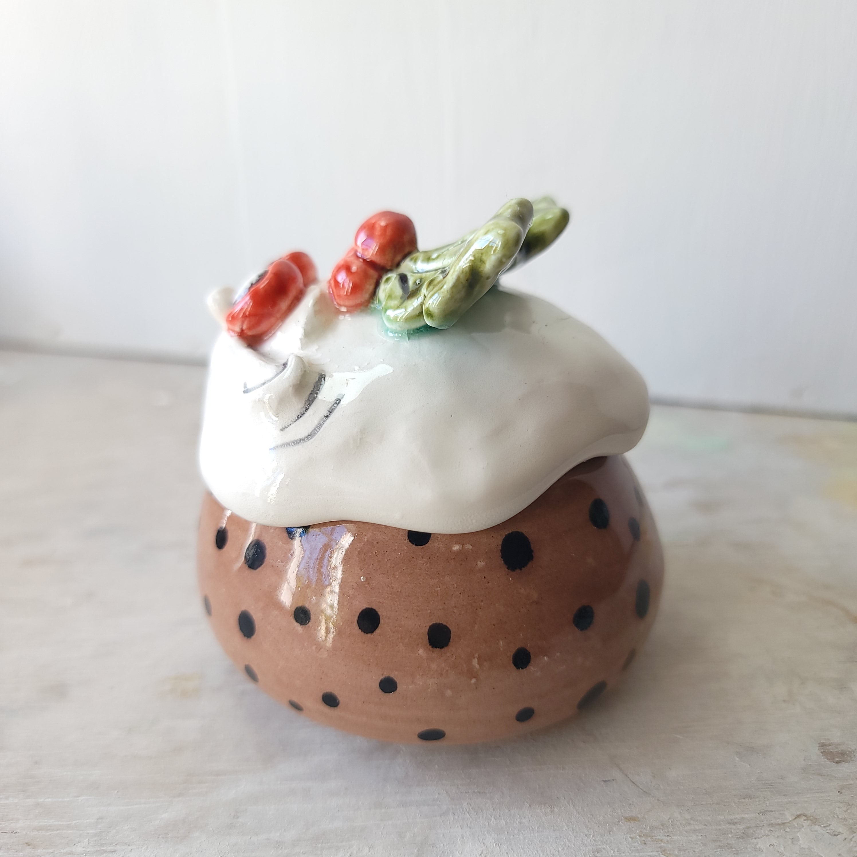 Christmas pudding pot