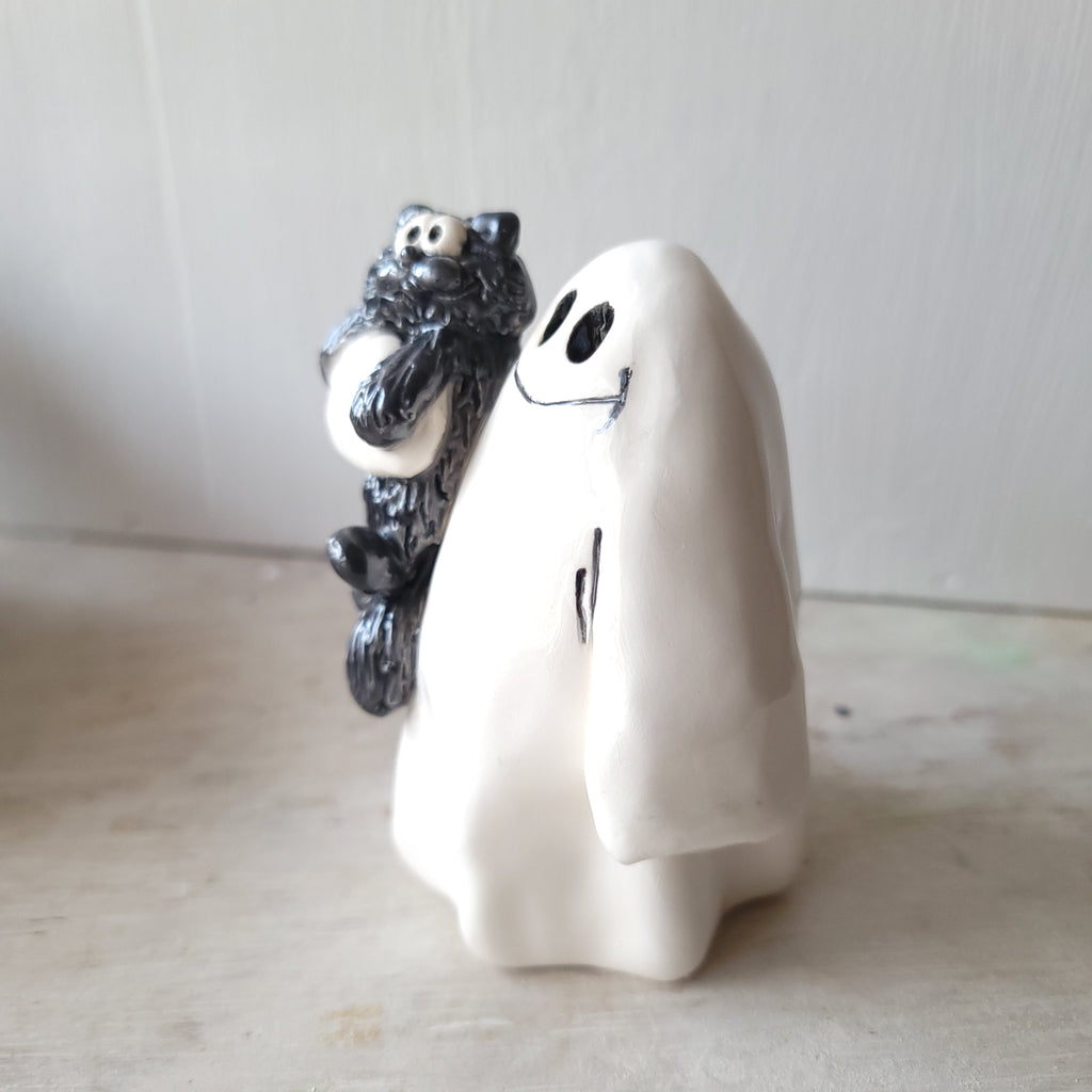 Ghost and black cat 3