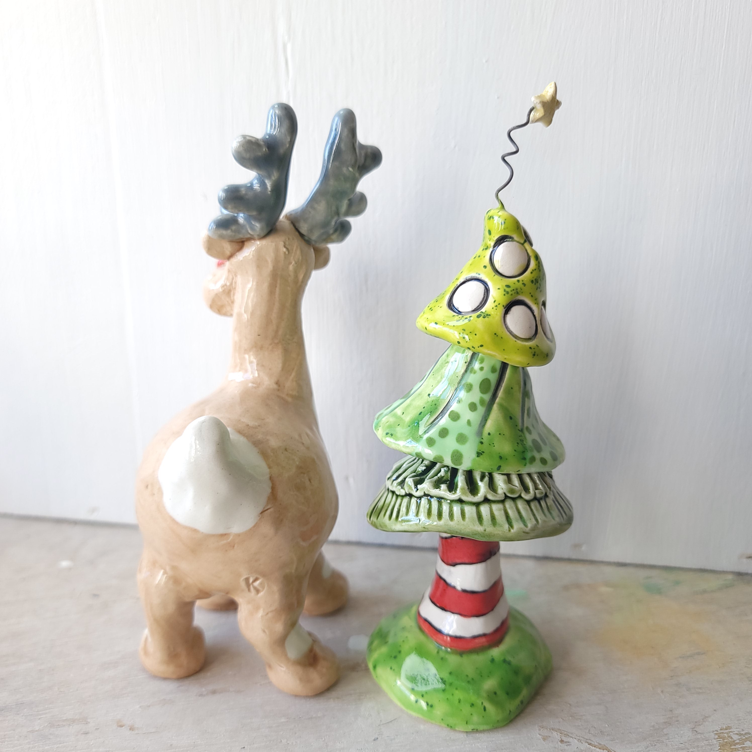 Christmas tree and reindeer – Kath Jamieson ceramics