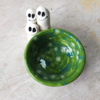 Three ghost dish